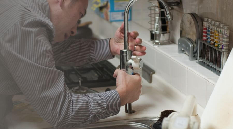 Professional expert plumbing services in East Hickory, PA